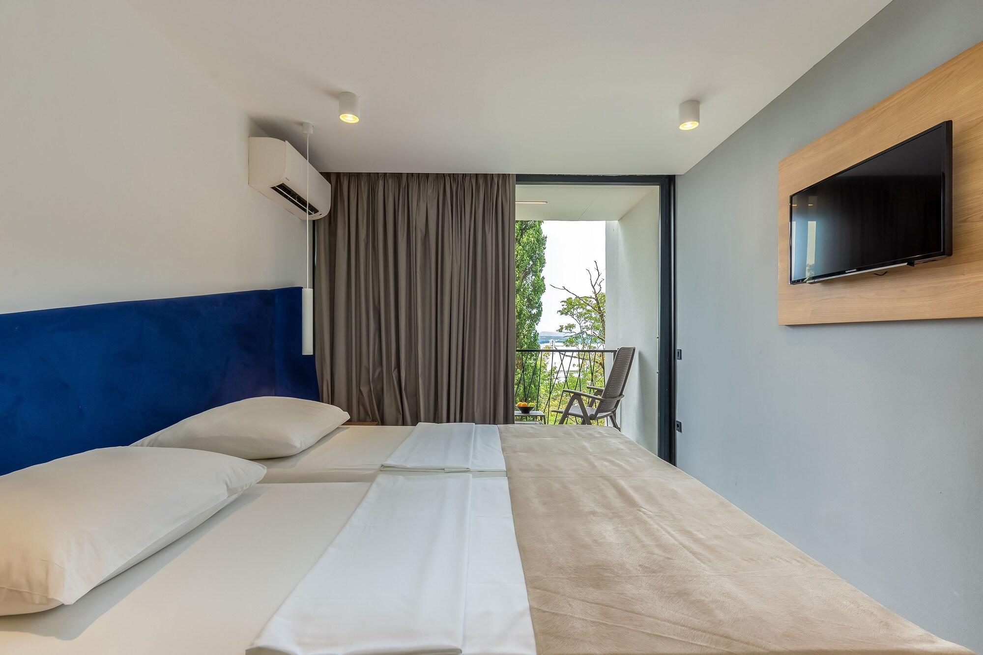 Hotel Ad Turres Crikvenica Exterior foto